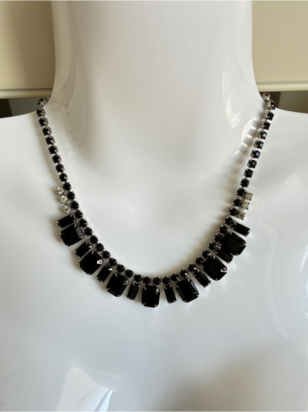 Vintage Weiss 16" Choker Black/Clear Rhinestones Silver